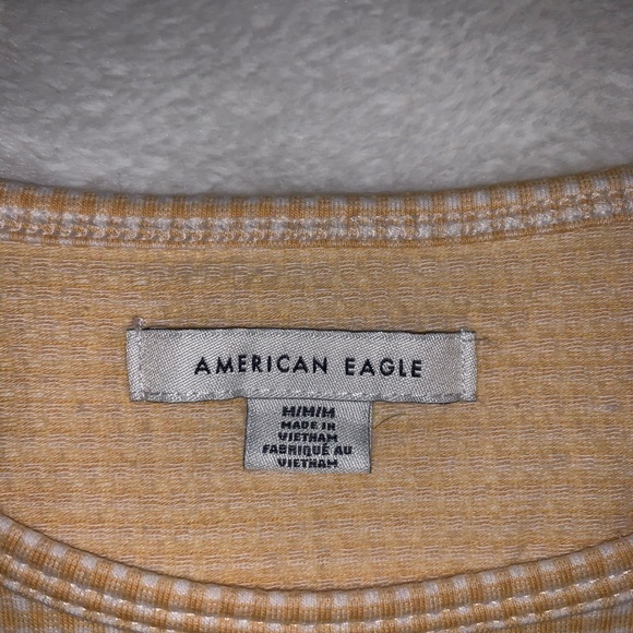 Yellow and white cropped shirt - Picture 2 of 2